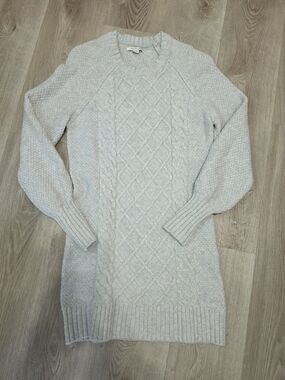 American Eagle Outfitters NWOT Light Gray Cable Knit Crewneck Sweater Dress